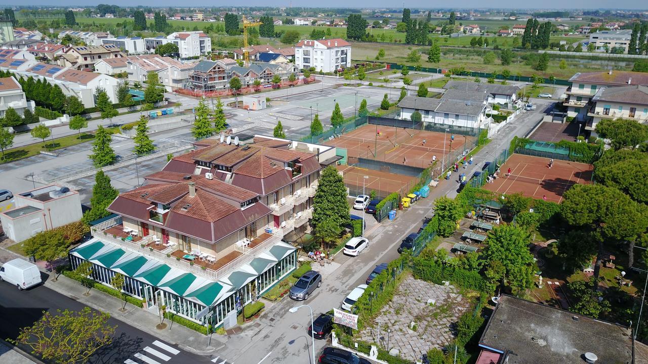 Hotel Rado Lido di Jesolo Ngoại thất bức ảnh